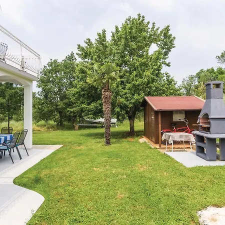 Apartment Korculanska I Porec